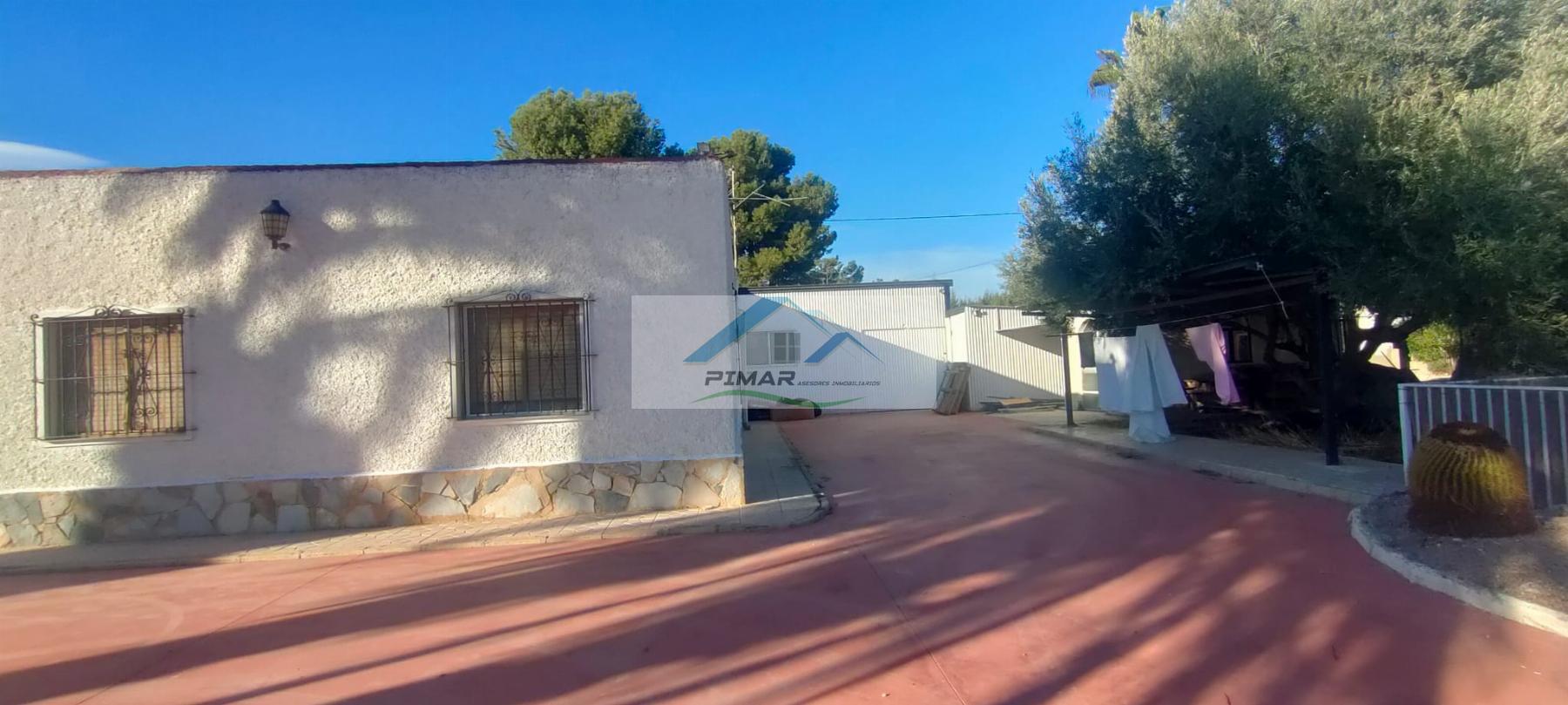For sale of chalet in Elche-Elx