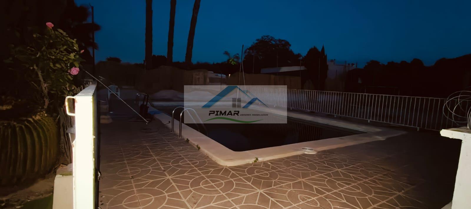 For sale of chalet in Elche-Elx