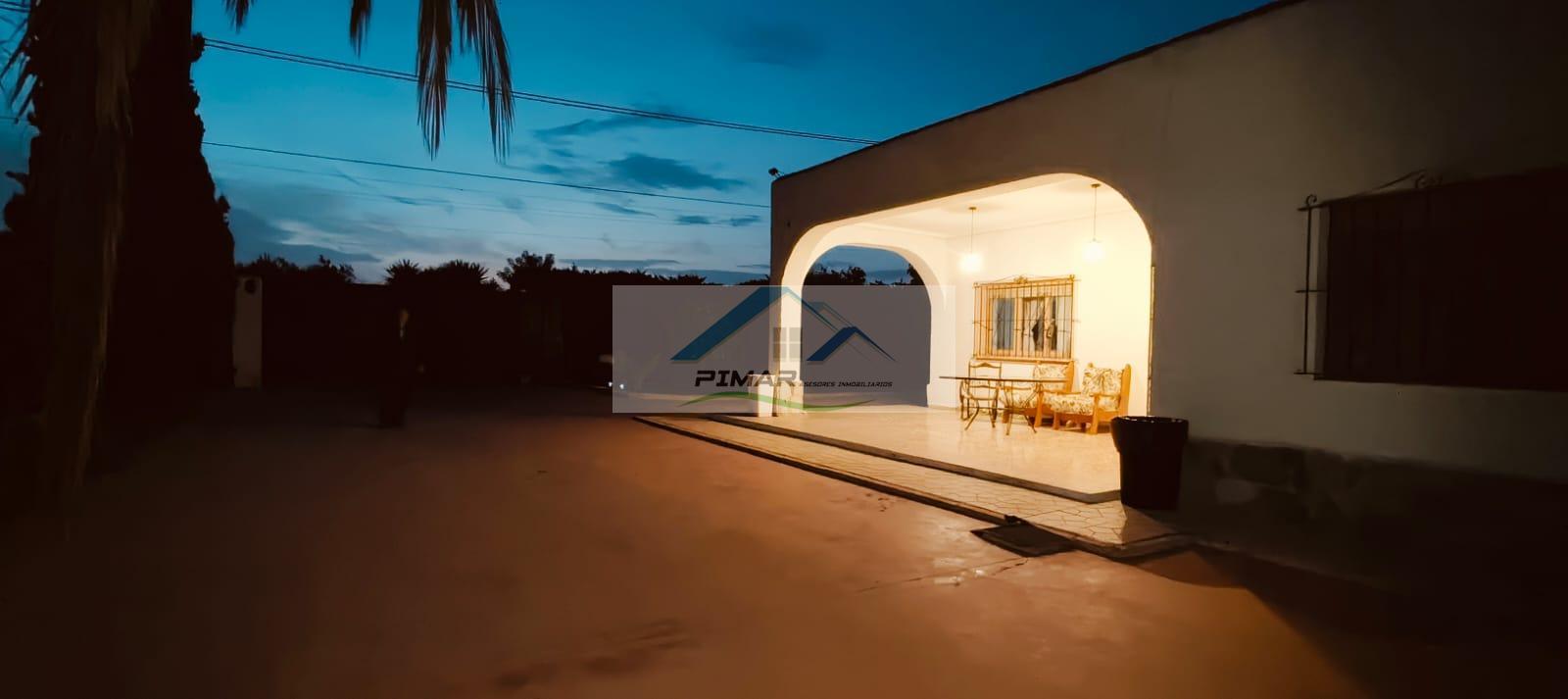 For sale of chalet in Elche-Elx