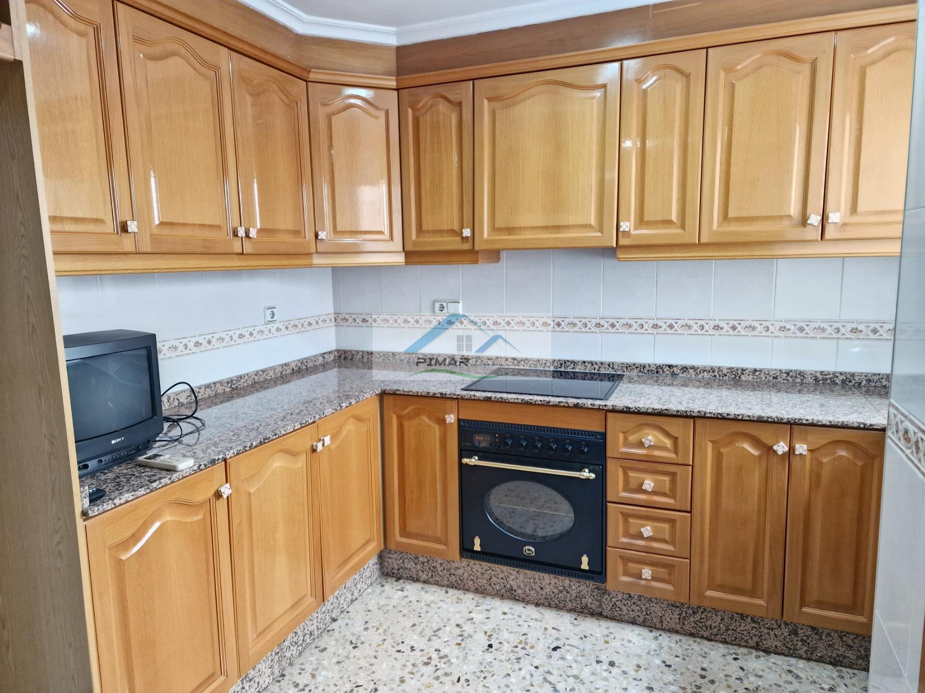 Venda de apartamento em Elche-Elx
