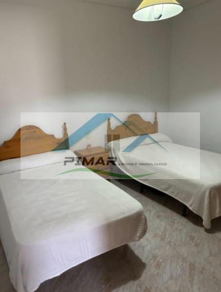 Zu verkaufen von chalet in
 Elche-Elx