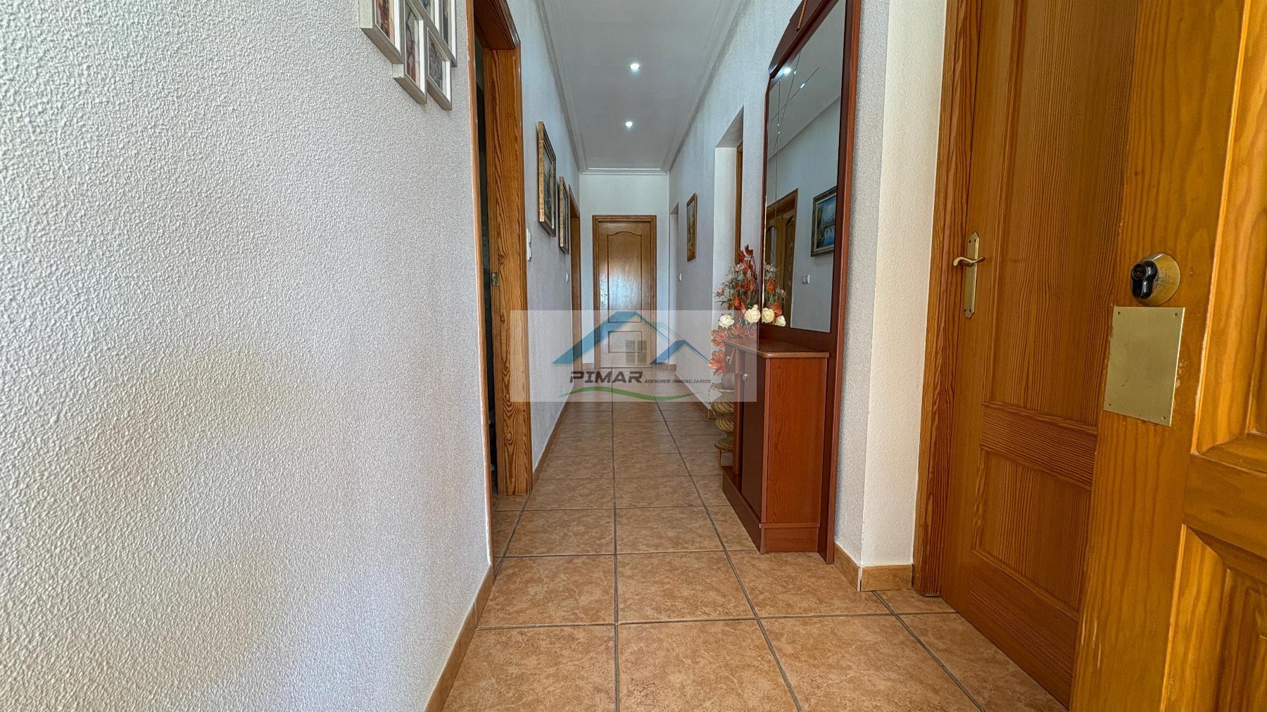 Verkoop van kleine villa in Elche-Elx