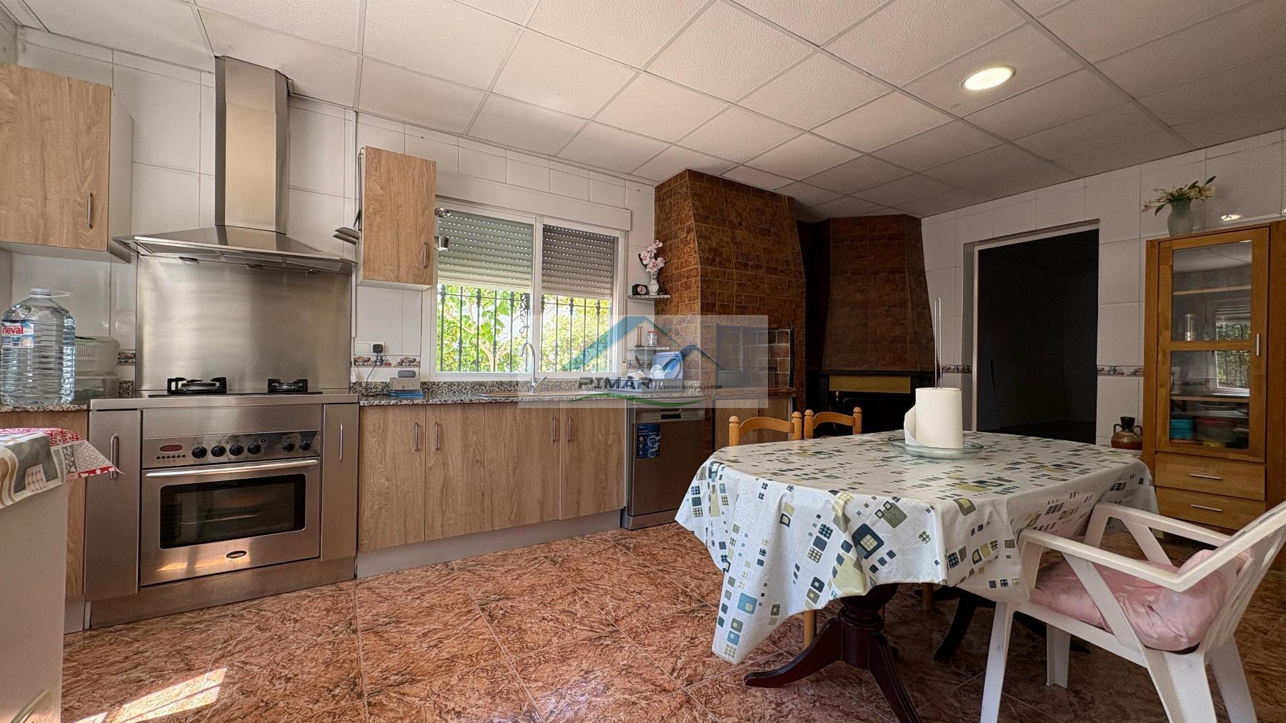 Verkoop van kleine villa in Elche-Elx