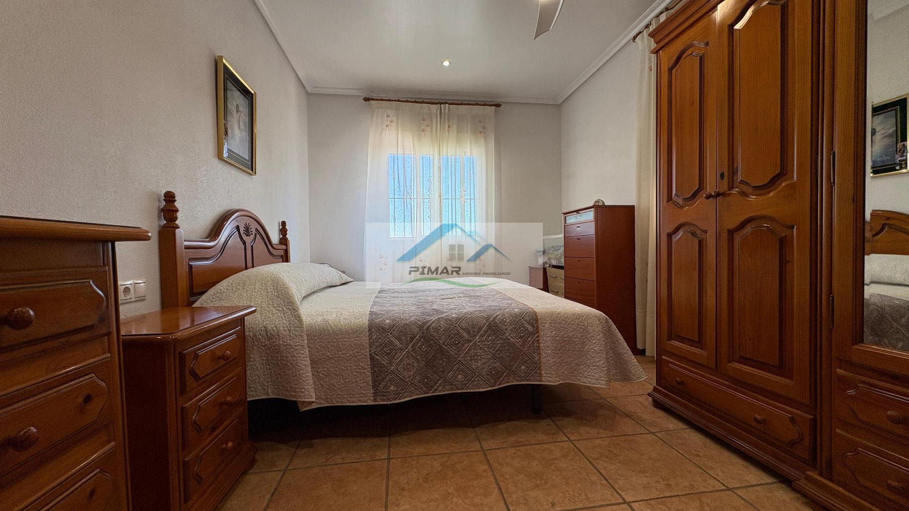 Verkoop van kleine villa in Elche-Elx