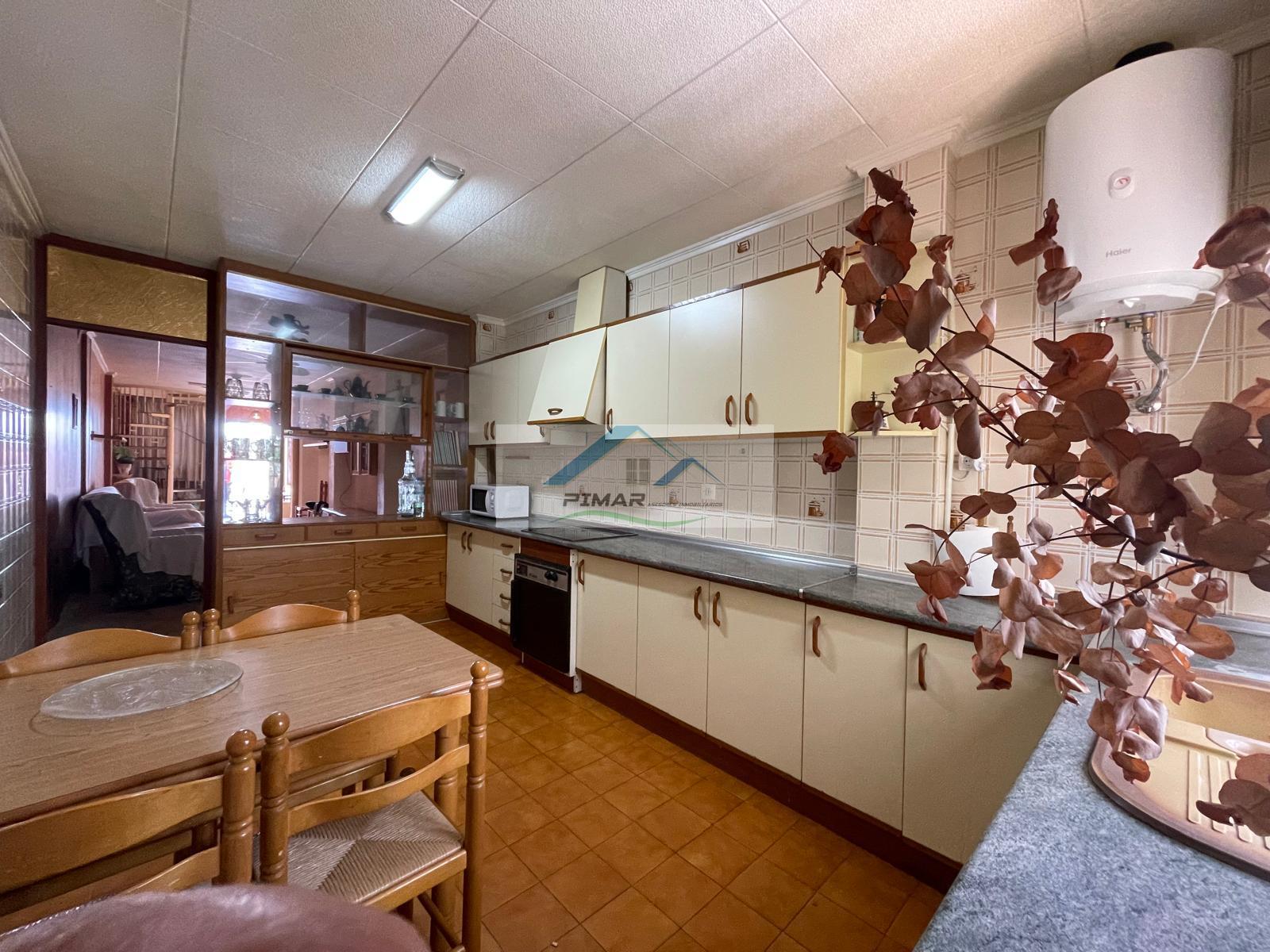For sale of duplex in Crevillent