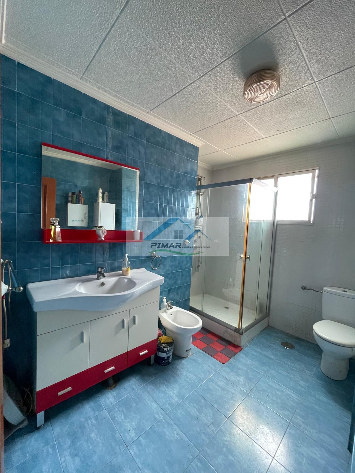 For sale of duplex in Crevillent