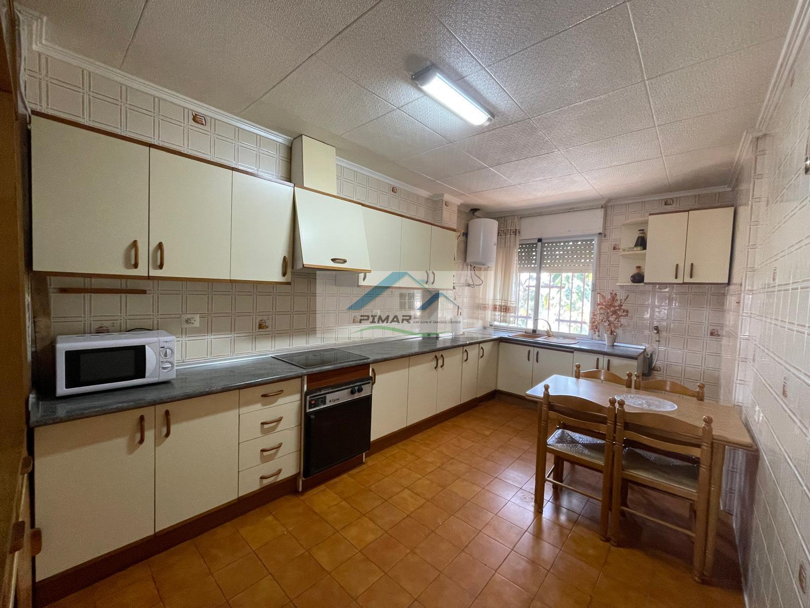 For sale of duplex in Crevillent