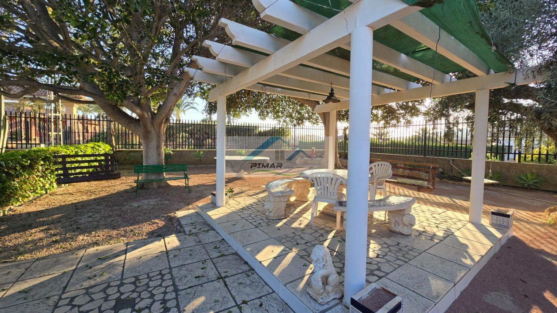 For sale of chalet in Elche-Elx