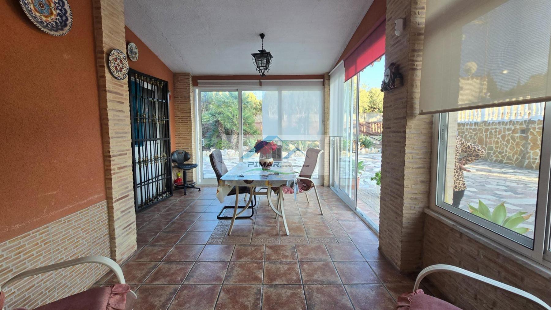 For sale of chalet in Elche-Elx