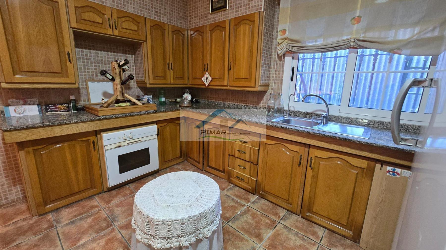 For sale of chalet in Elche-Elx