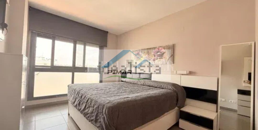 For sale of penthouse in Elche-Elx