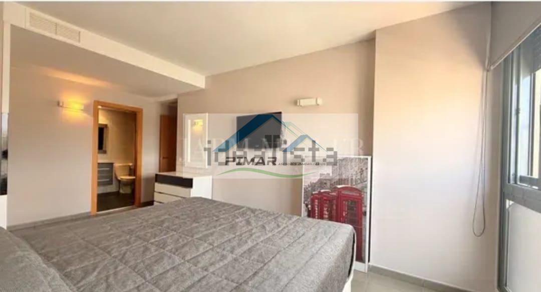 For sale of penthouse in Elche-Elx