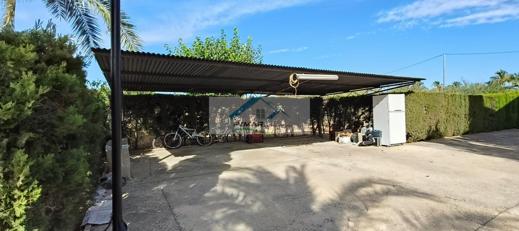 Venta de chalet en Elche-Elx