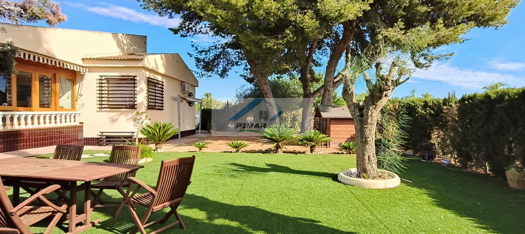 Venta de chalet en Elche-Elx