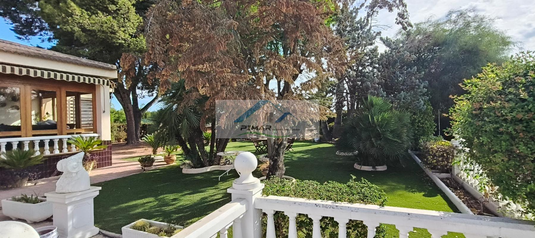 Venta de chalet en Elche-Elx