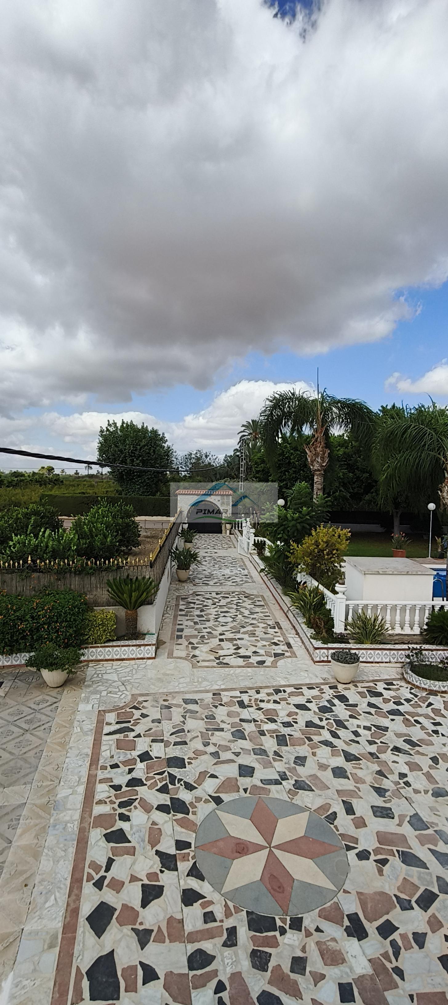 Venta de chalet en Elche-Elx