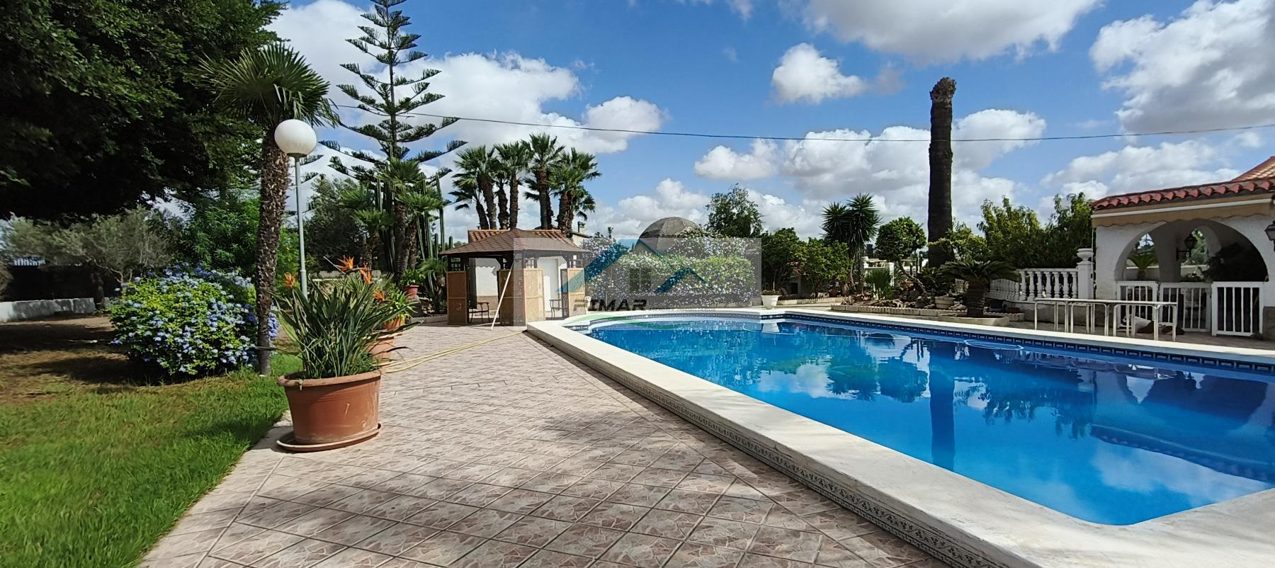 Venta de chalet en Elche-Elx