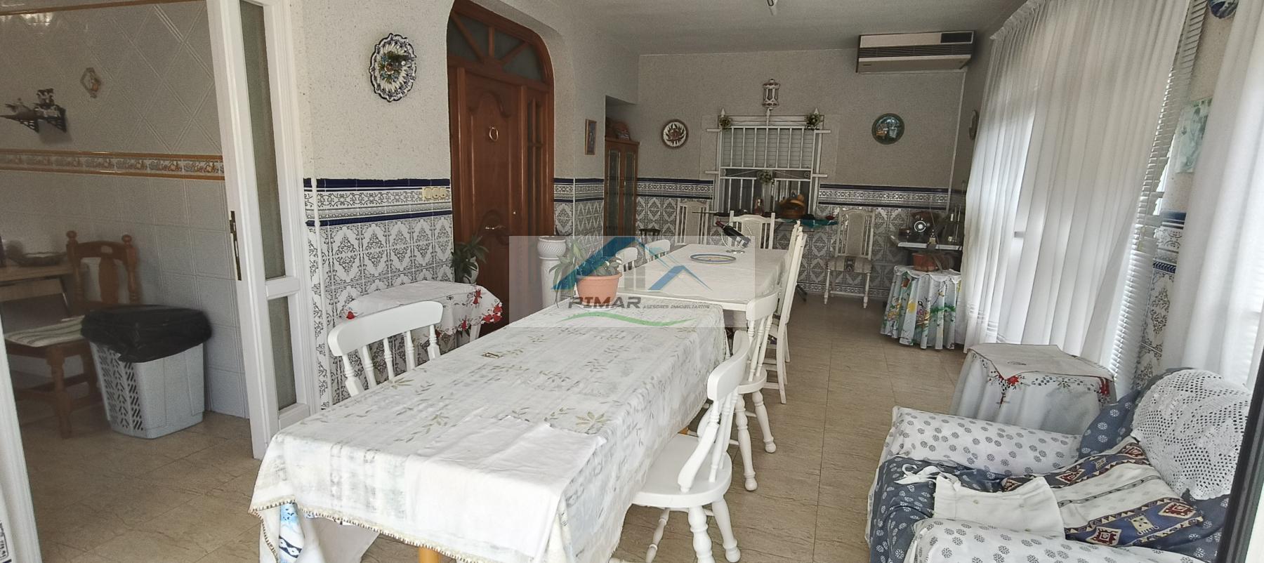 Venta de chalet en Elche-Elx