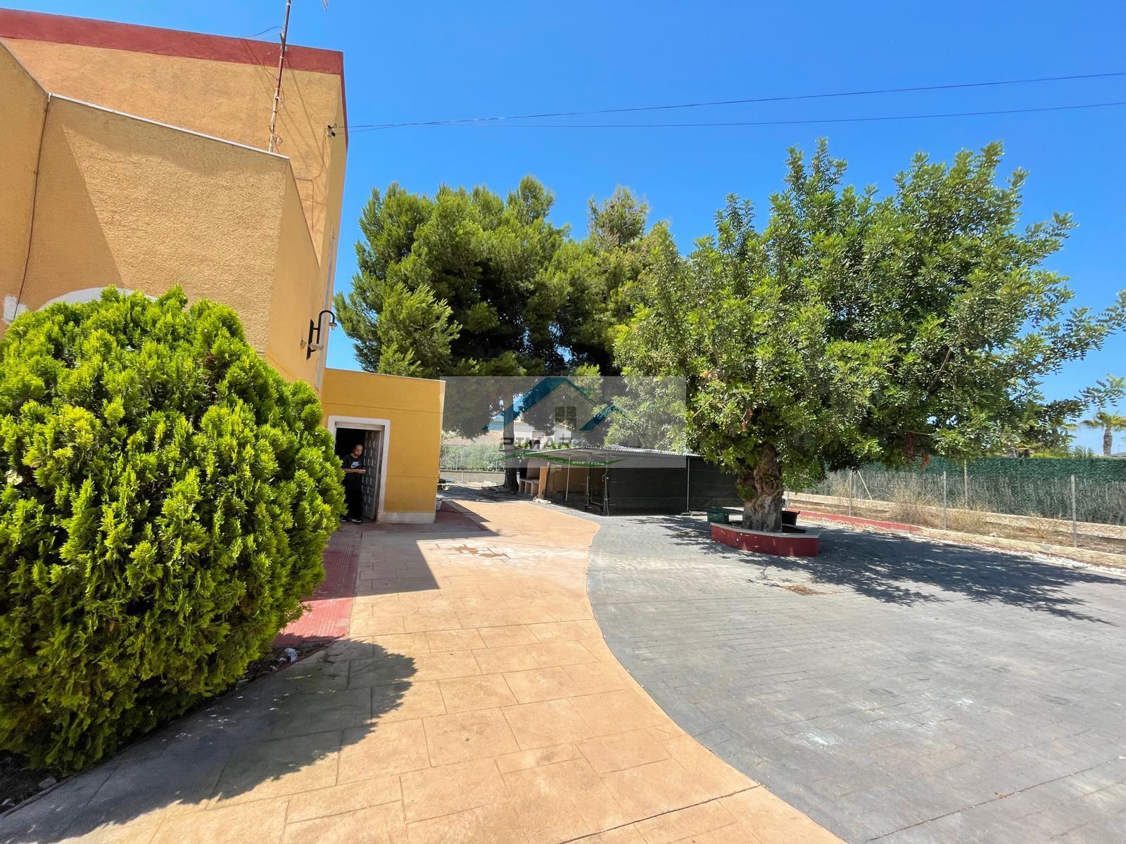 Venta de chalet en Elche-Elx