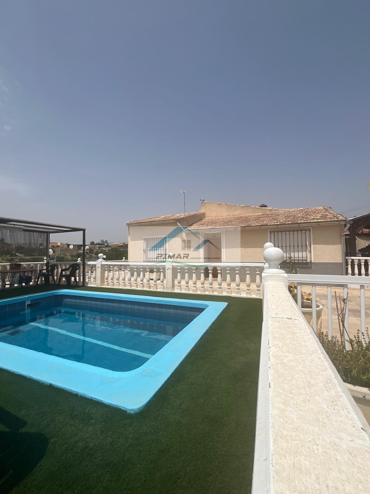Venta de casa en Albatera