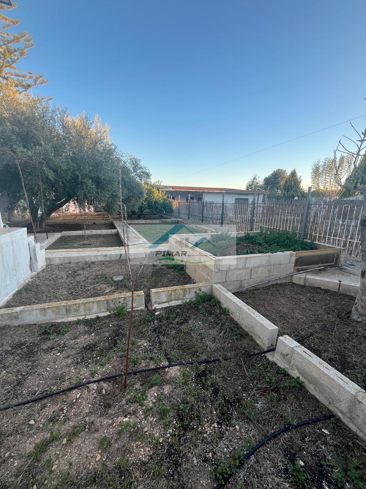 Venta de casa en Albatera