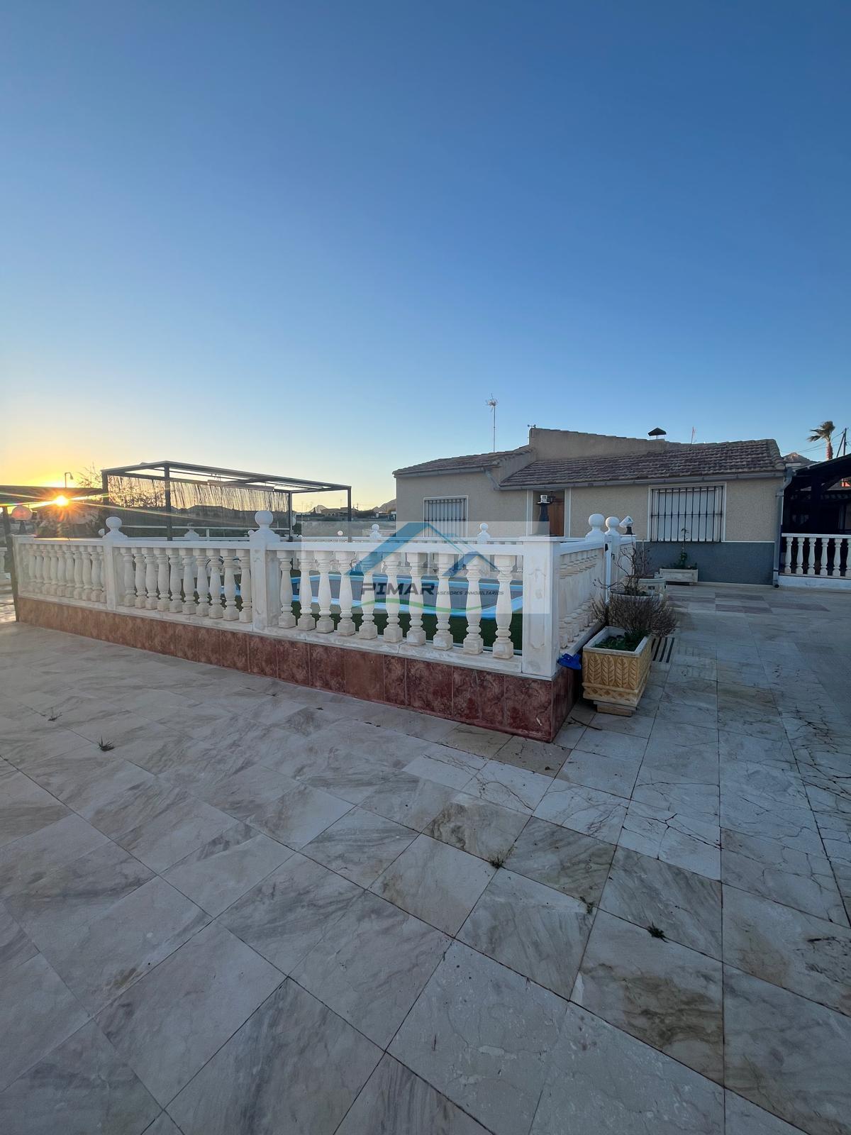 Venta de casa en Albatera