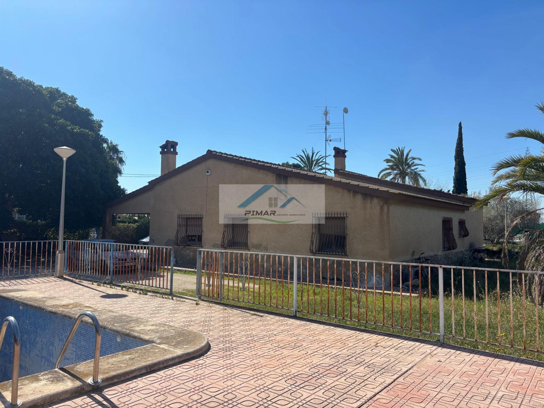 Venta de chalet en Elche-Elx