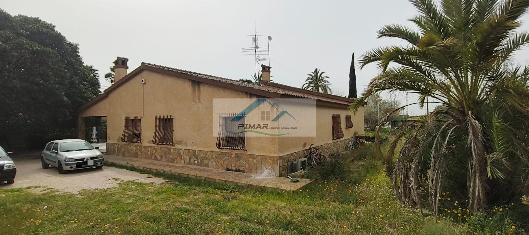 Venta de chalet en Elche-Elx