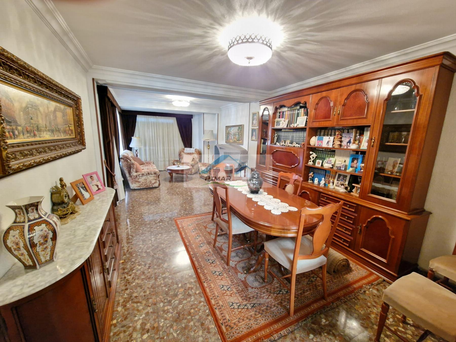 Venta de piso en Elche-Elx