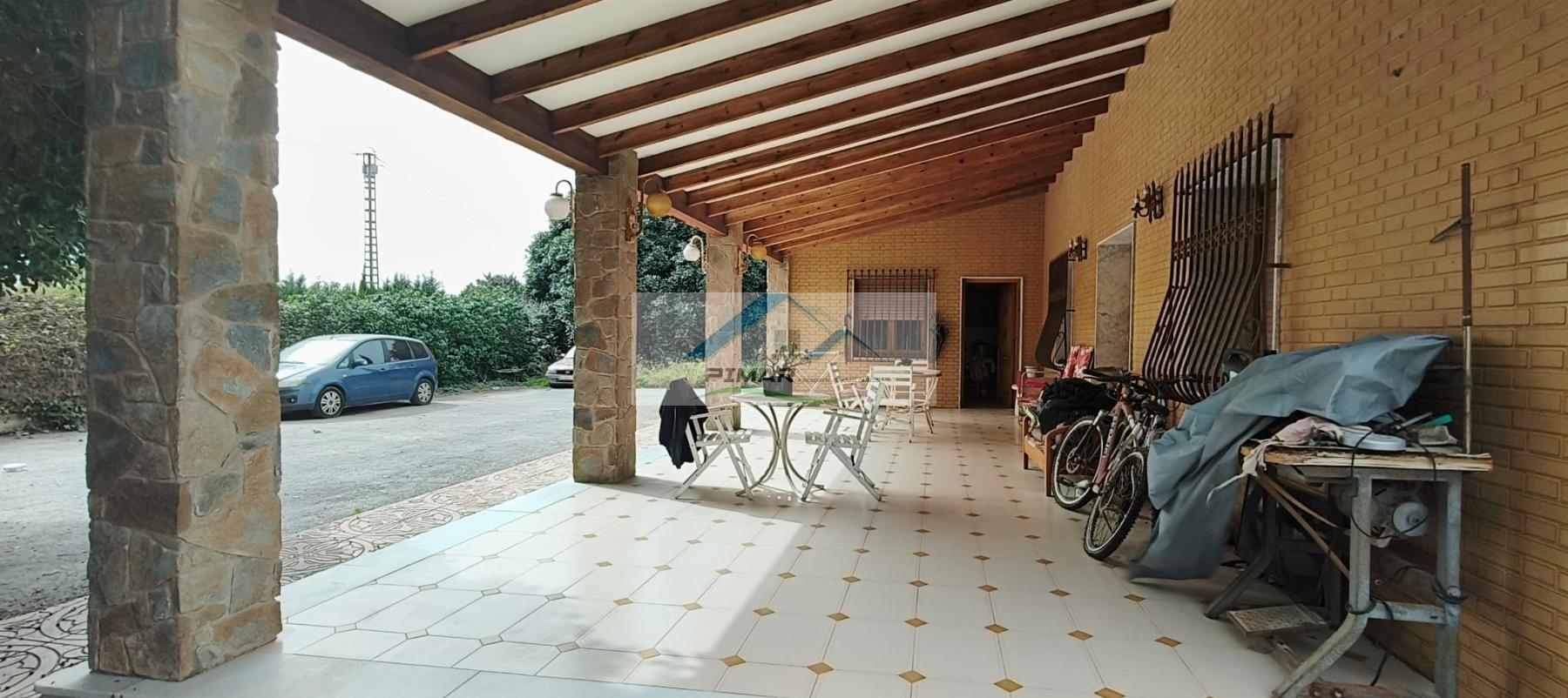 Venta de chalet en Elche-Elx