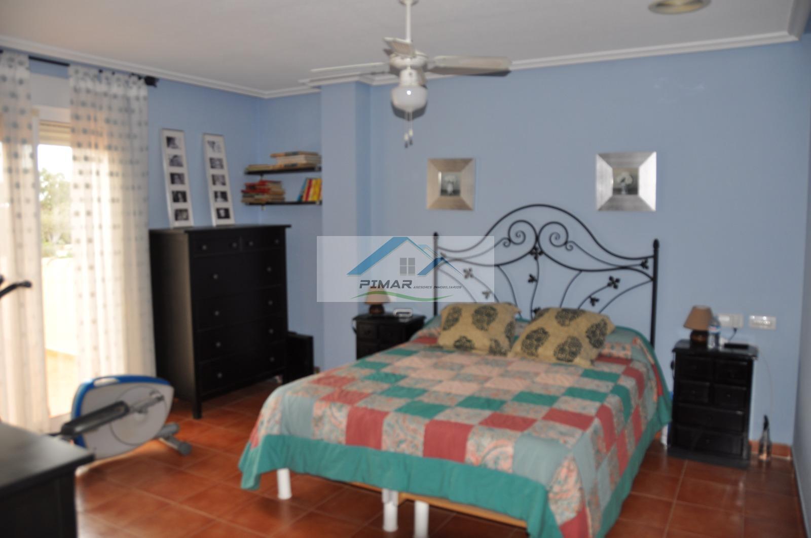 Venta de villa en Elche-Elx