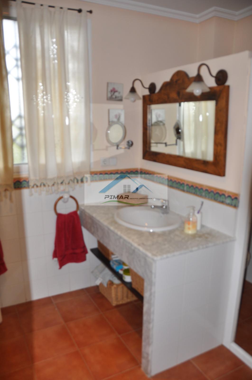 Venta de villa en Elche-Elx