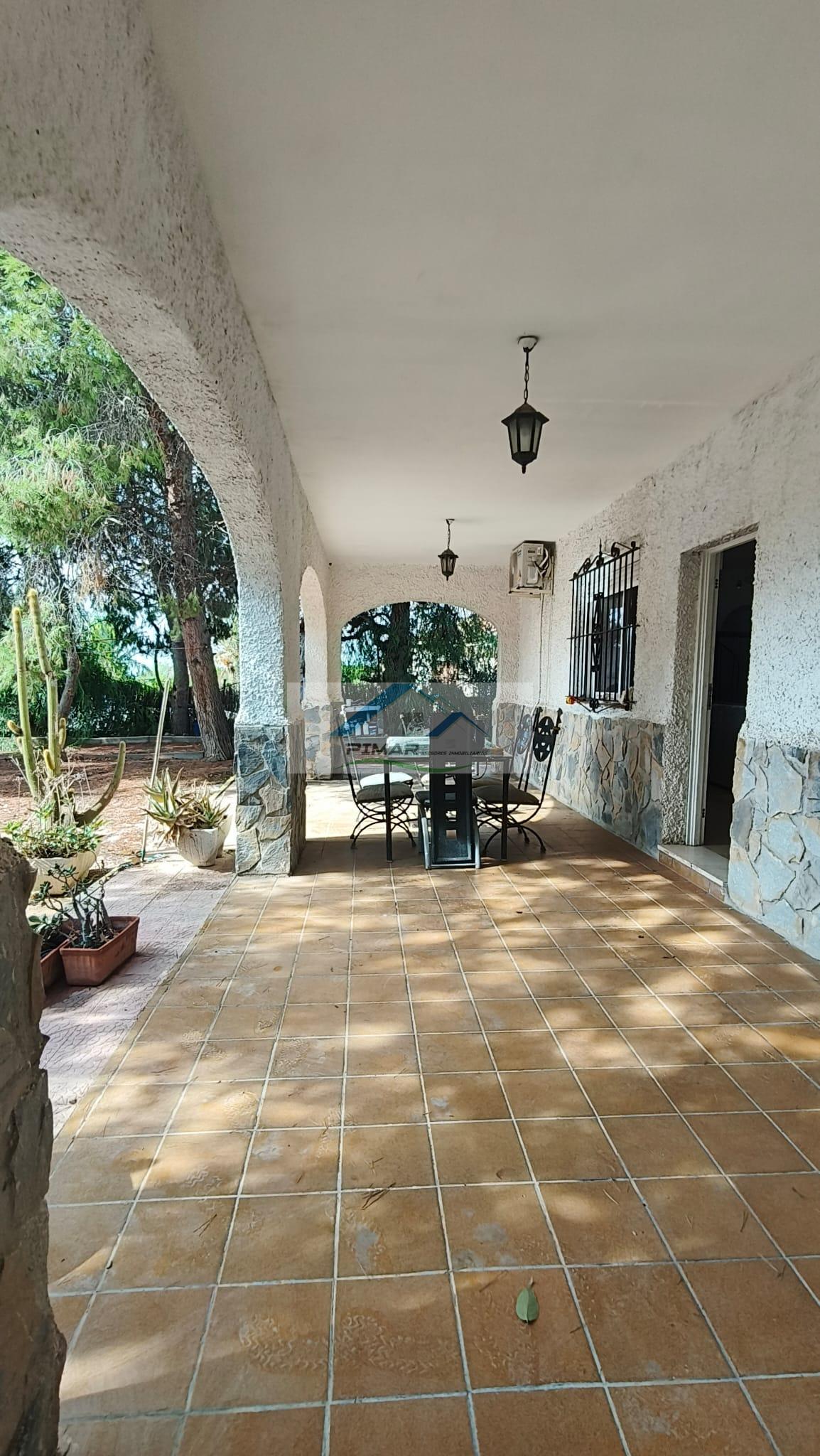 Venta de casa en Albatera