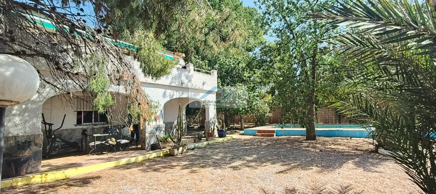 Venta de casa en Albatera