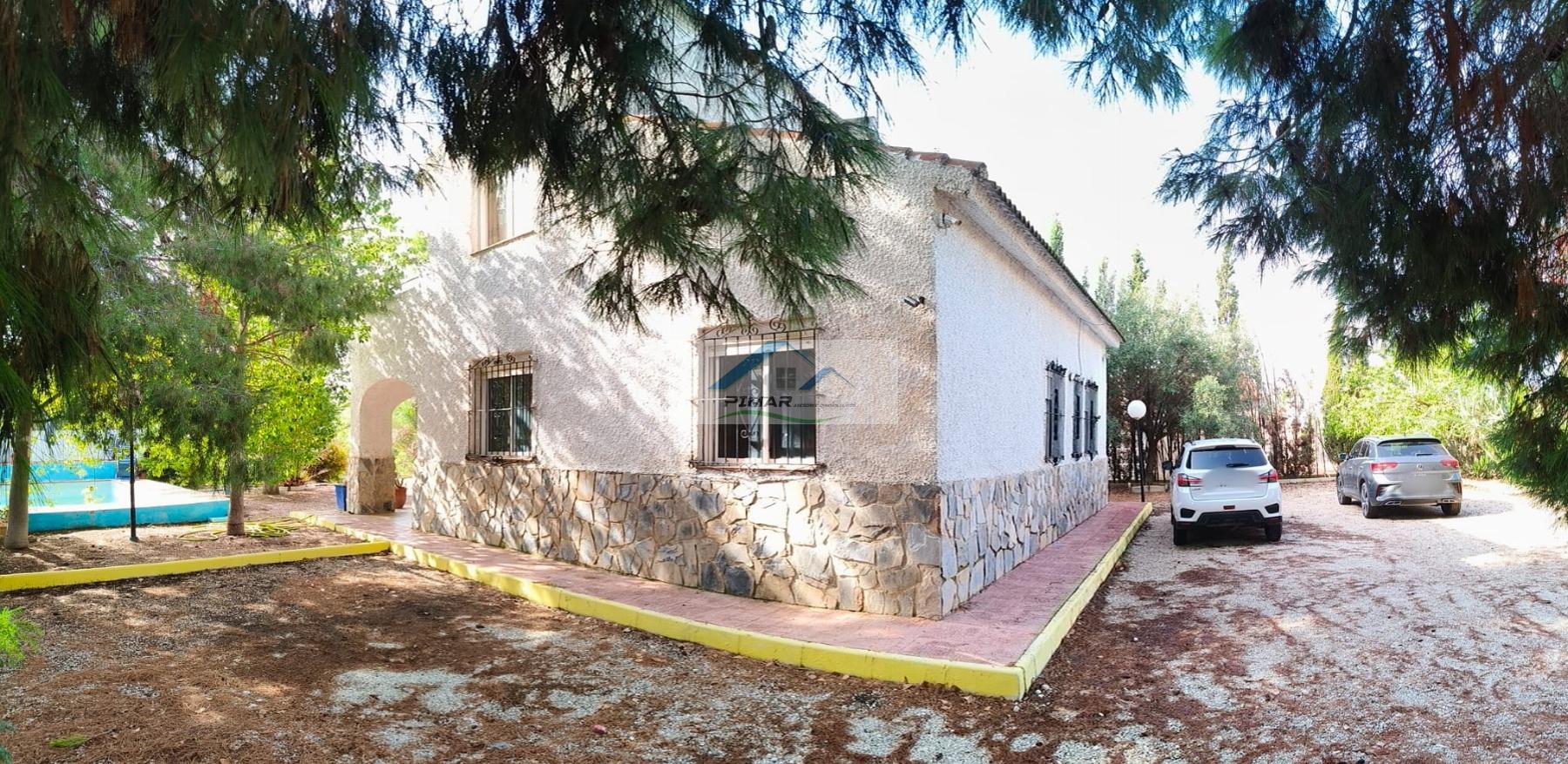 Venta de casa en Albatera
