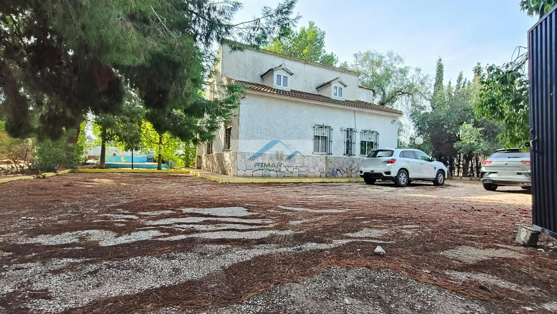 Venta de casa en Albatera