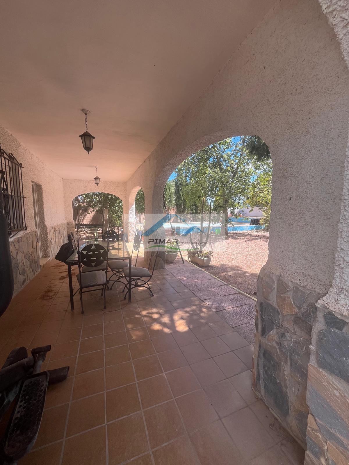 Venta de casa en Albatera