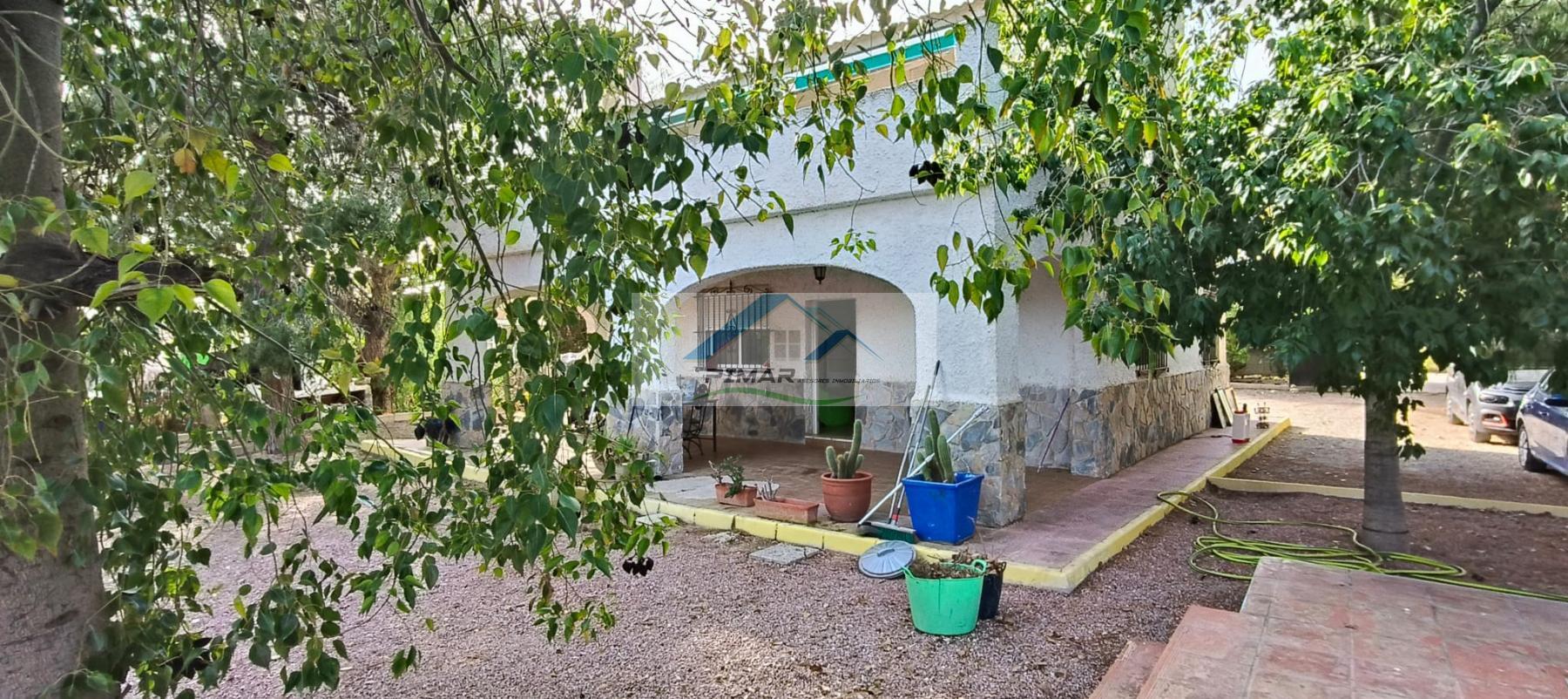 Venta de casa en Albatera