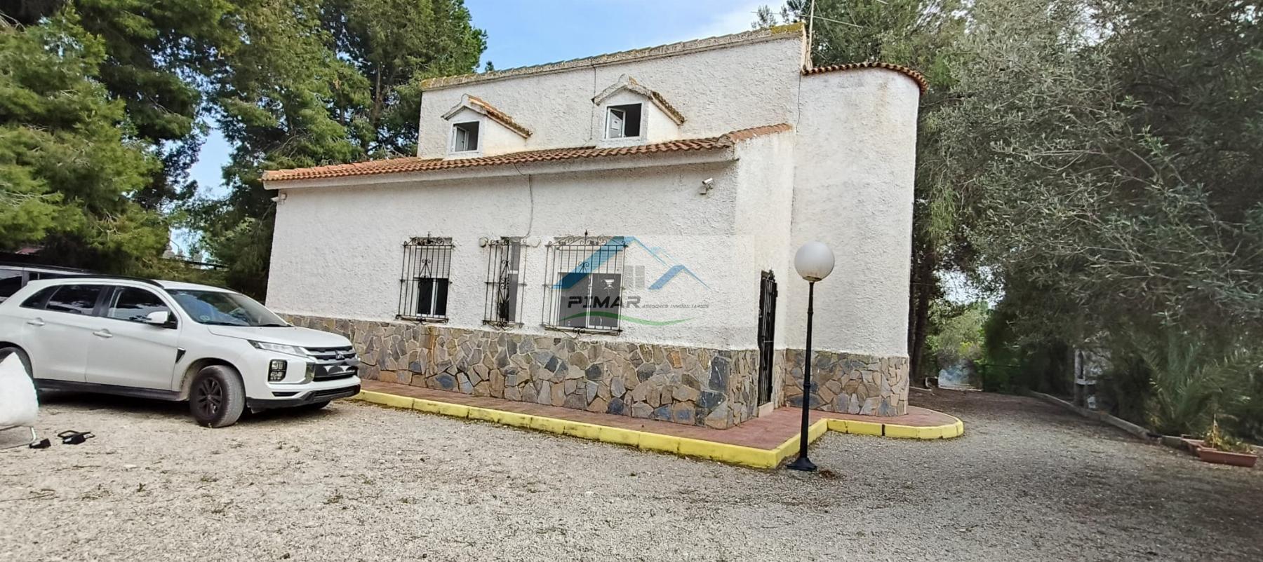 Venta de casa en Albatera
