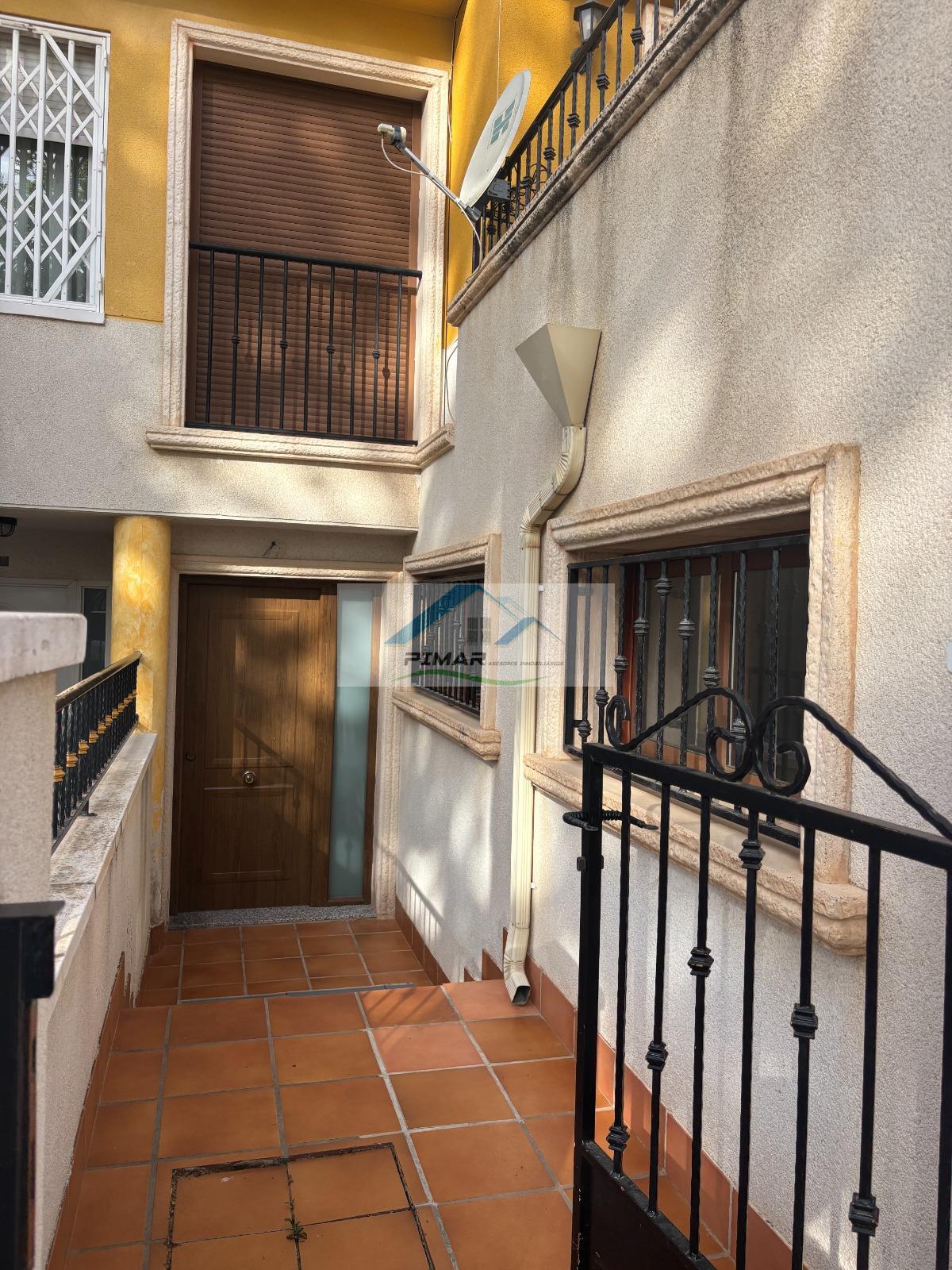 Venta de bungalow en Catral