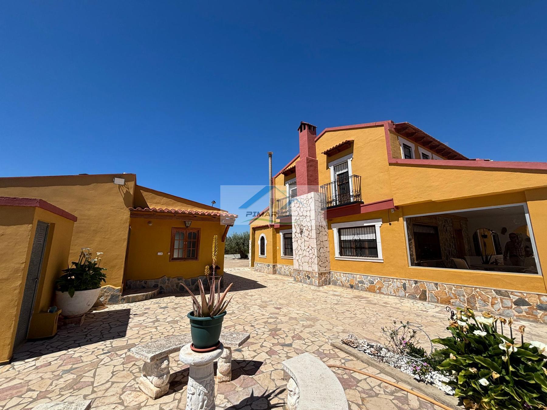 Venta de chalet en Elche-Elx