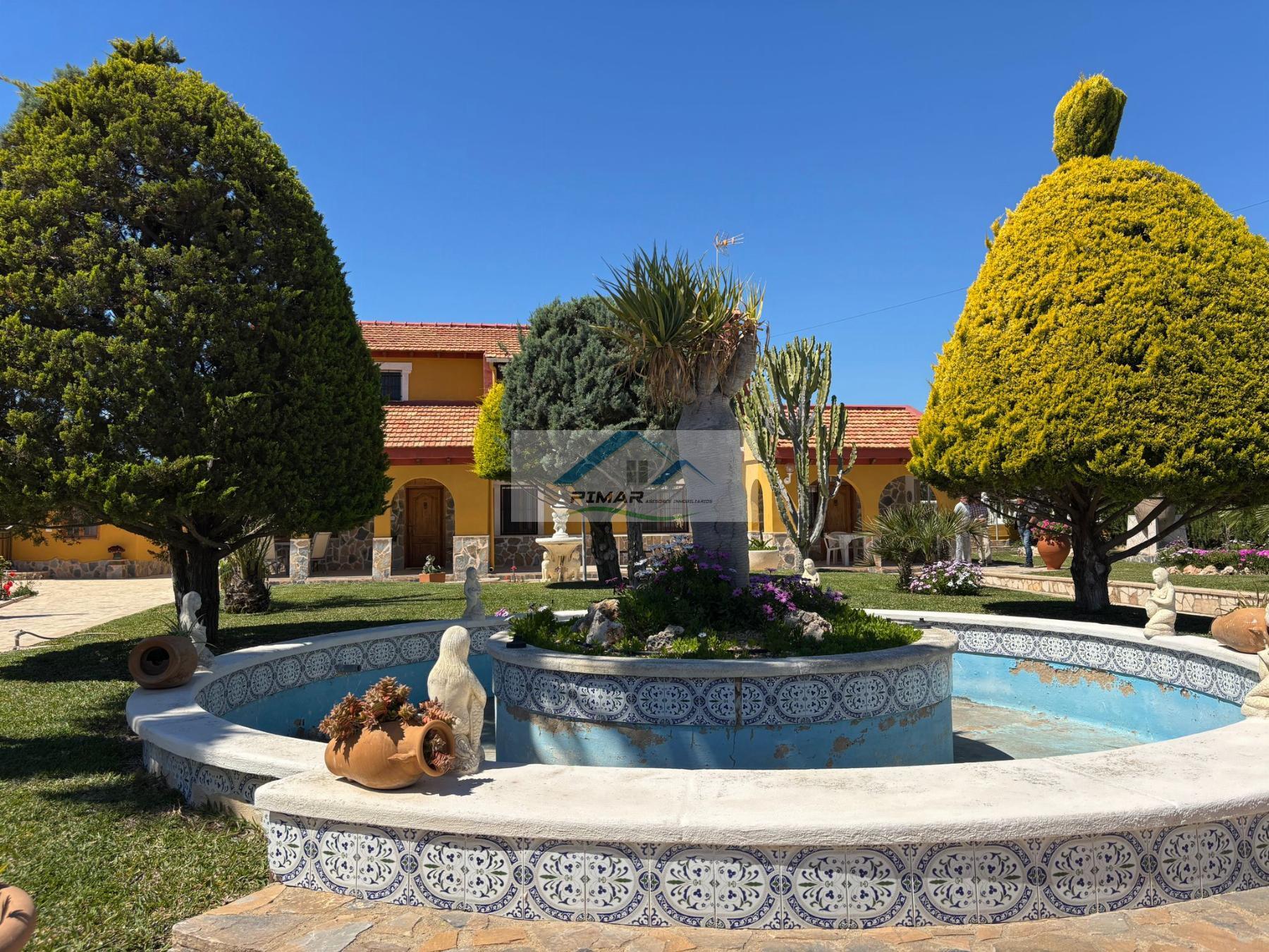 Venta de chalet en Elche-Elx