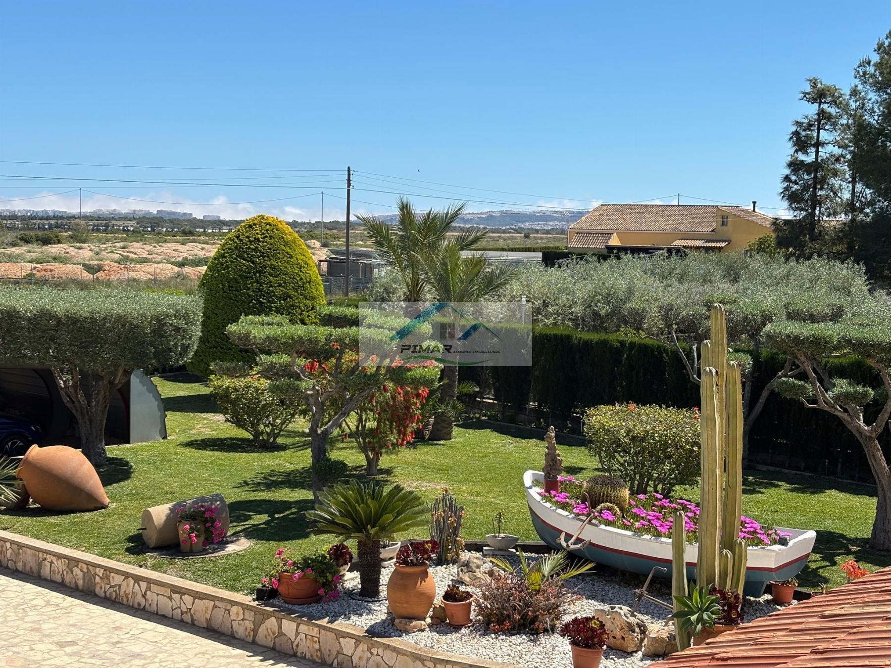 Venta de chalet en Elche-Elx