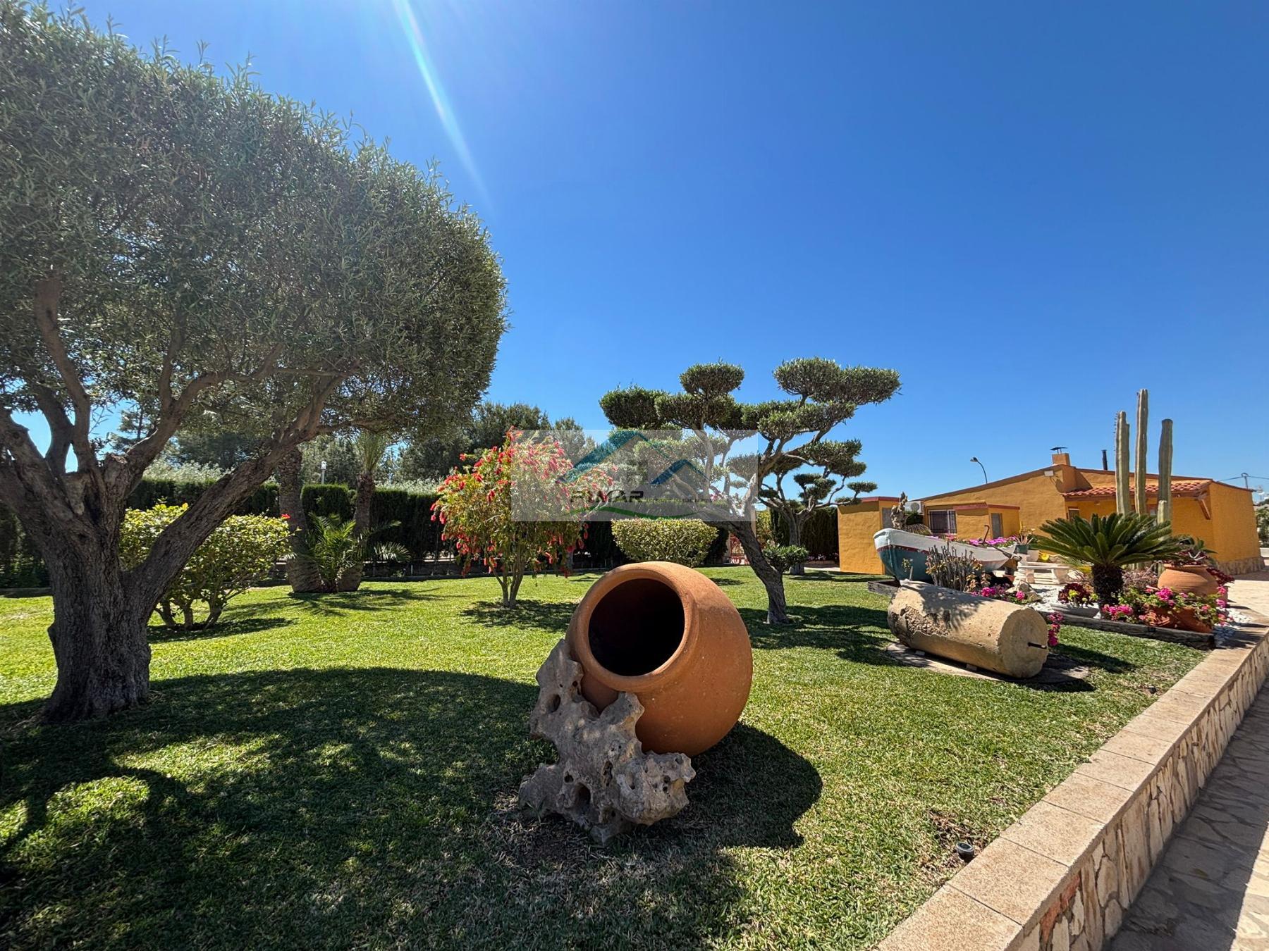 Venta de chalet en Elche-Elx