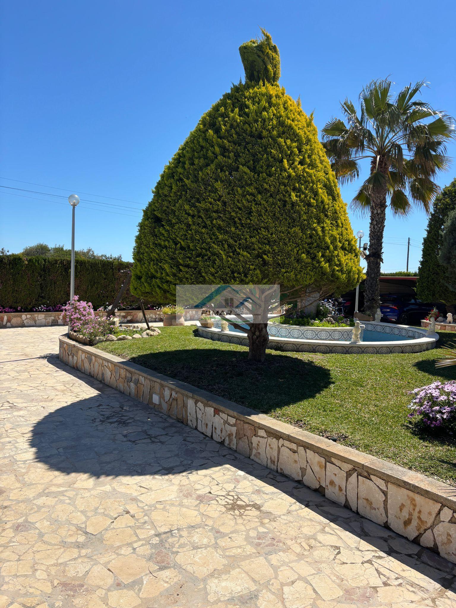 Venta de chalet en Elche-Elx