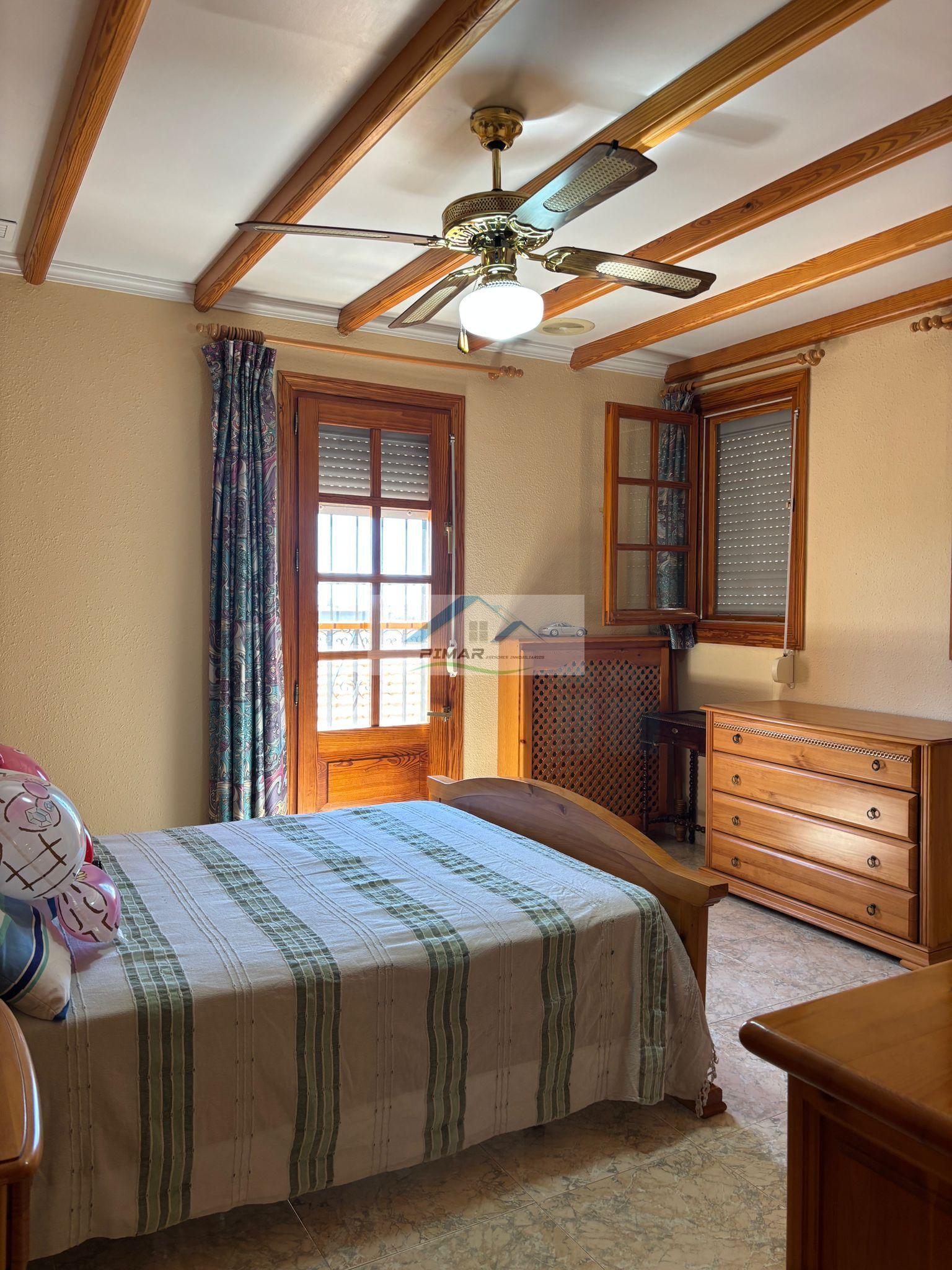 Venta de chalet en Elche-Elx