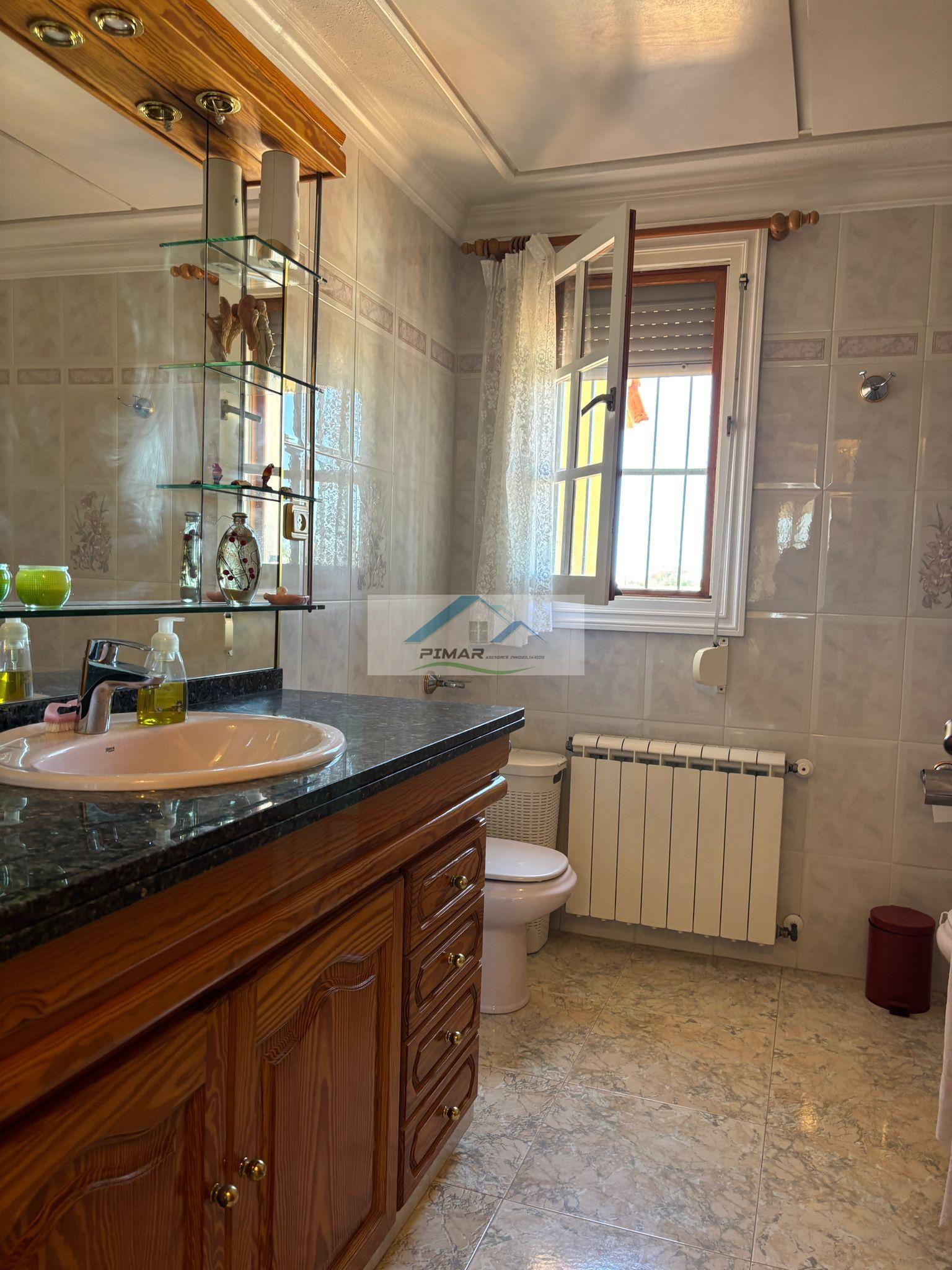 Venta de chalet en Elche-Elx