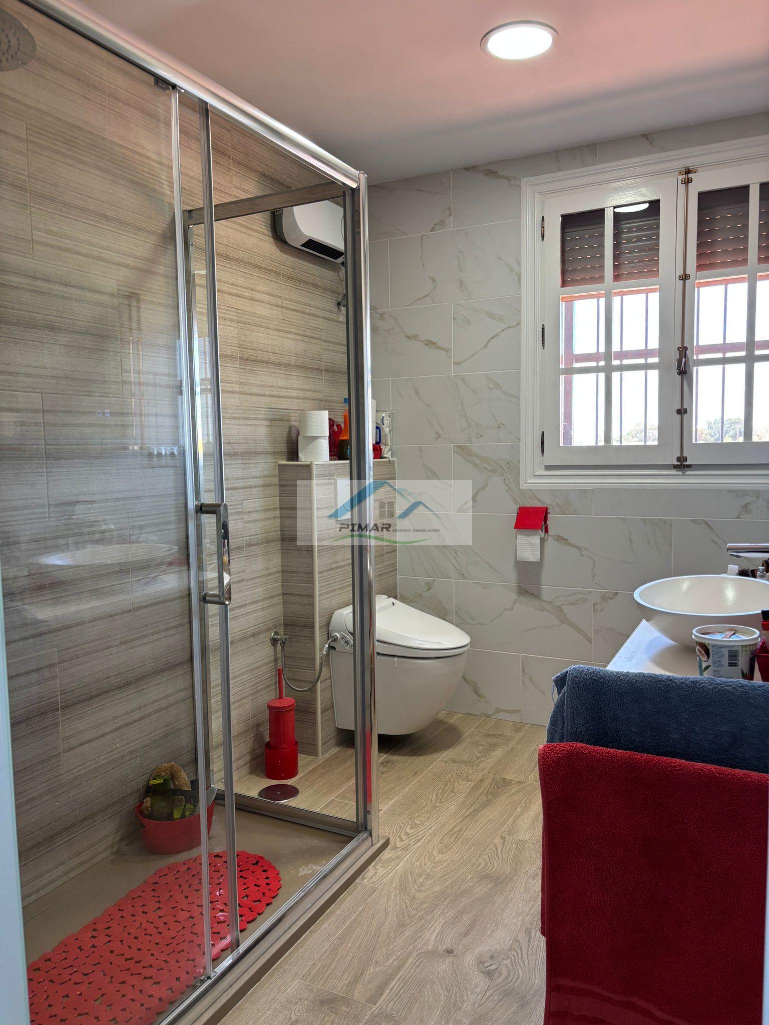 Venta de chalet en Elche-Elx