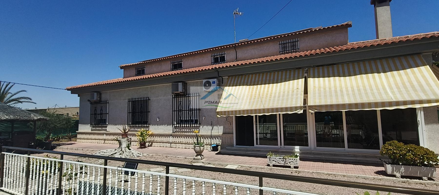 Venta de finca rústica en Elche-Elx