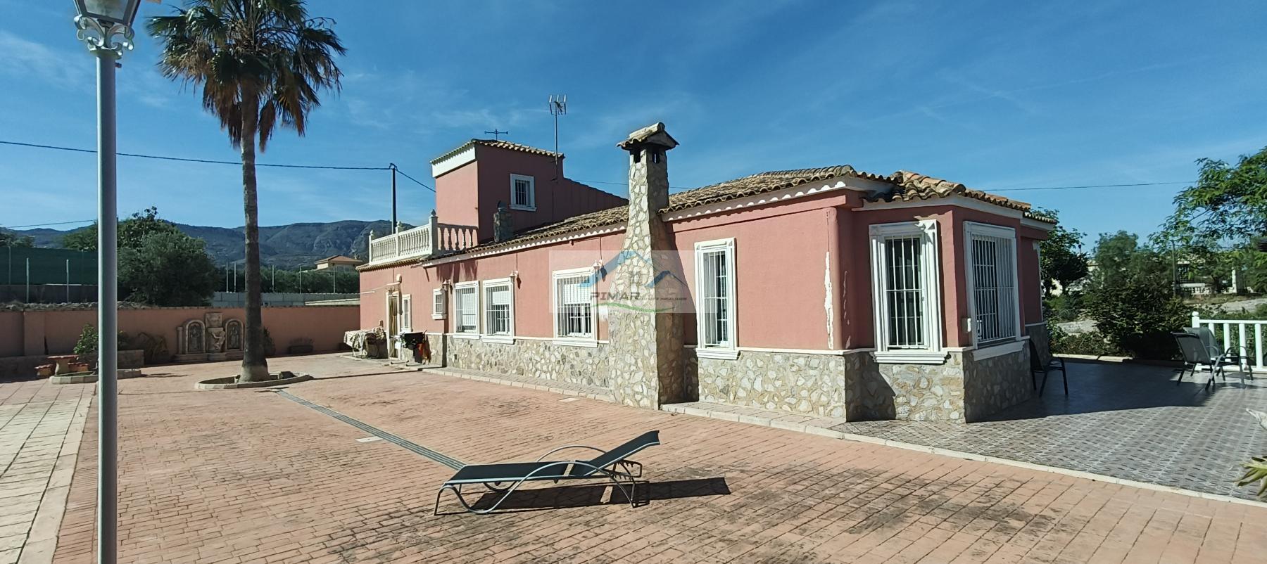 Venta de chalet en Crevillent